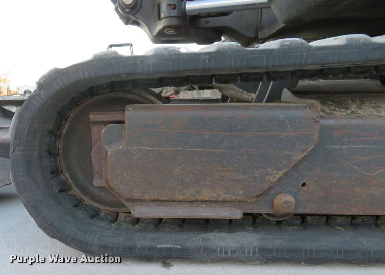 image for item FP9460 2012 Bobcat E32  mini excavator