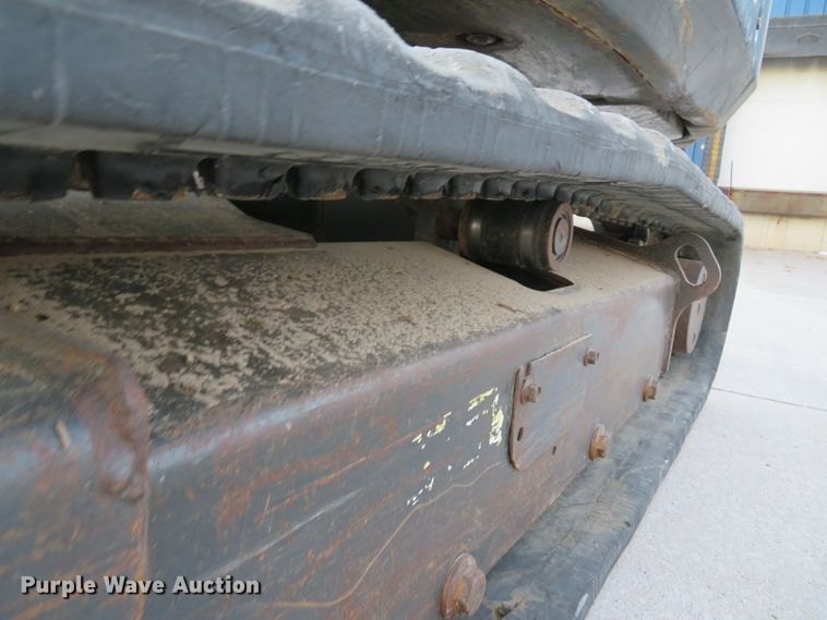 image for item FP9460 2012 Bobcat E32  mini excavator