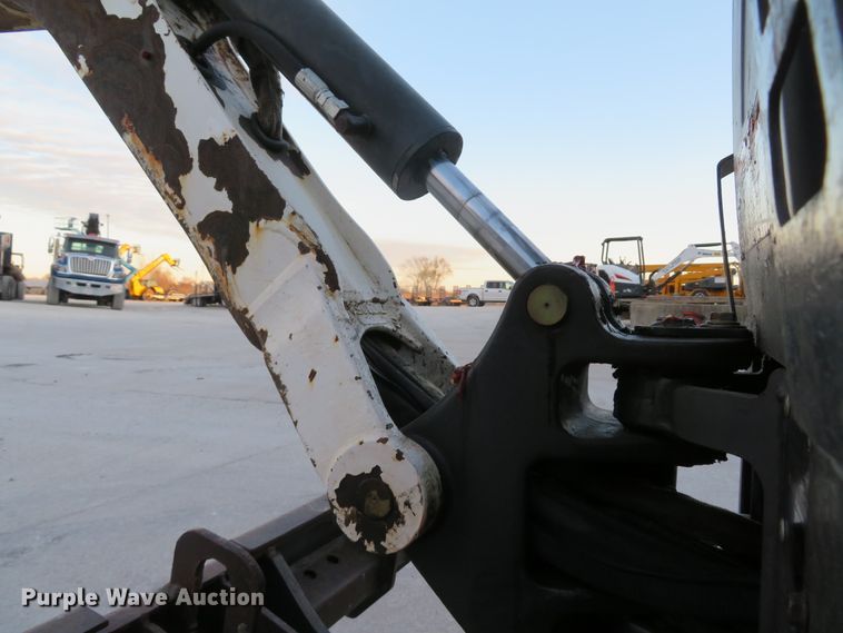 image for item FP9461 2013 Bobcat 418  mini excavator