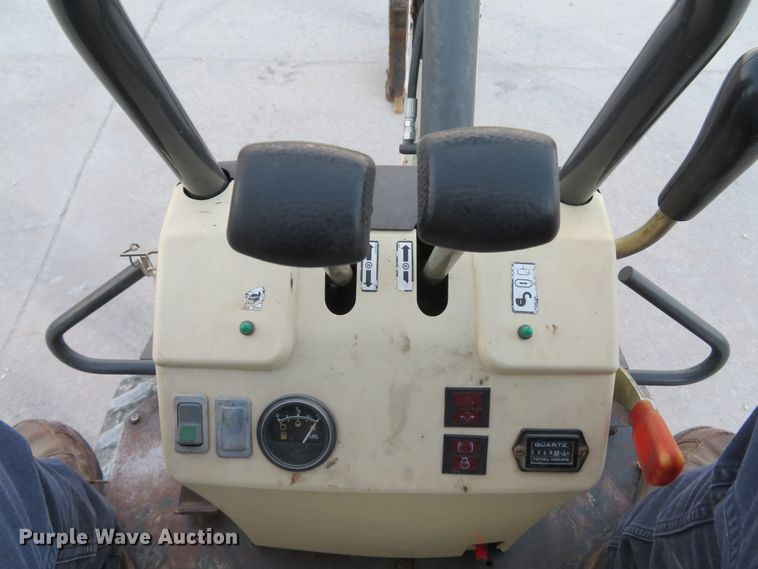 image for item FP9461 2013 Bobcat 418  mini excavator