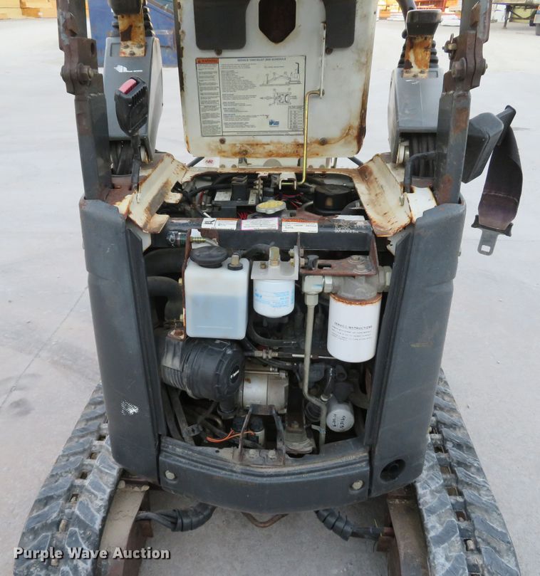 image for item FP9461 2013 Bobcat 418  mini excavator