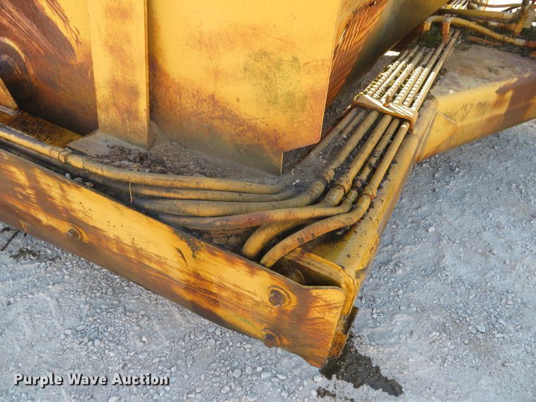 image for item FP9464 1998 Reynolds 17C  scraper