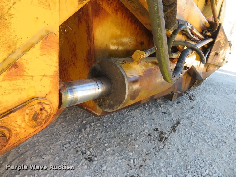 image for item FP9464 1998 Reynolds 17C  scraper