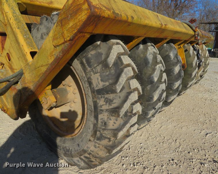 image for item FP9464 1998 Reynolds 17C  scraper