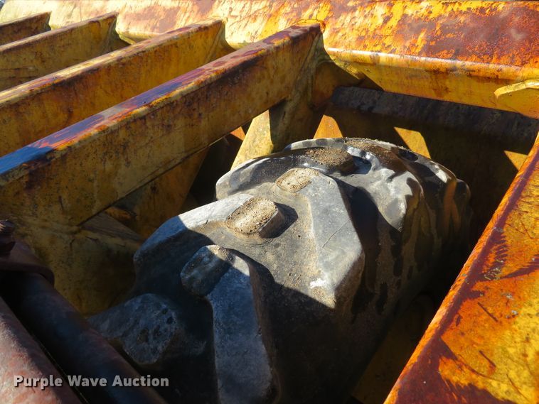 image for item FP9464 1998 Reynolds 17C  scraper