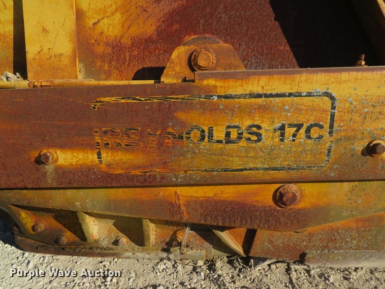 image for item FP9464 1998 Reynolds 17C  scraper