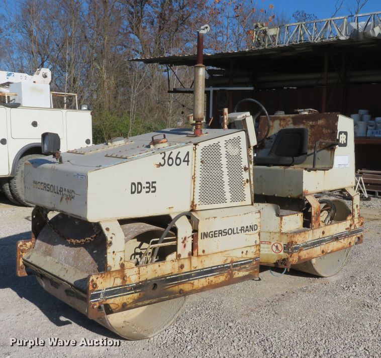 image for item FP9465 1988 Ingersoll Rand DD-35  double drum vibratory roller