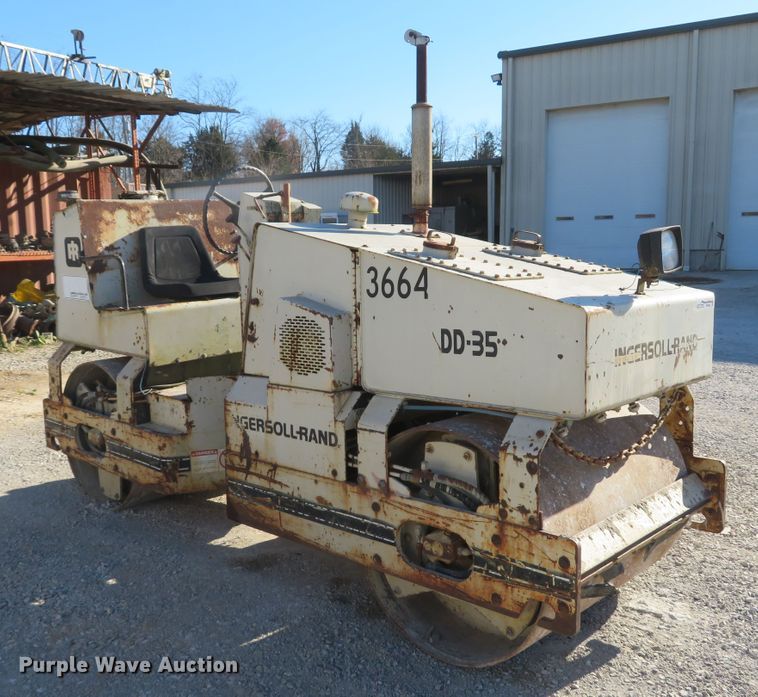 image for item FP9465 1988 Ingersoll Rand DD-35  double drum vibratory roller