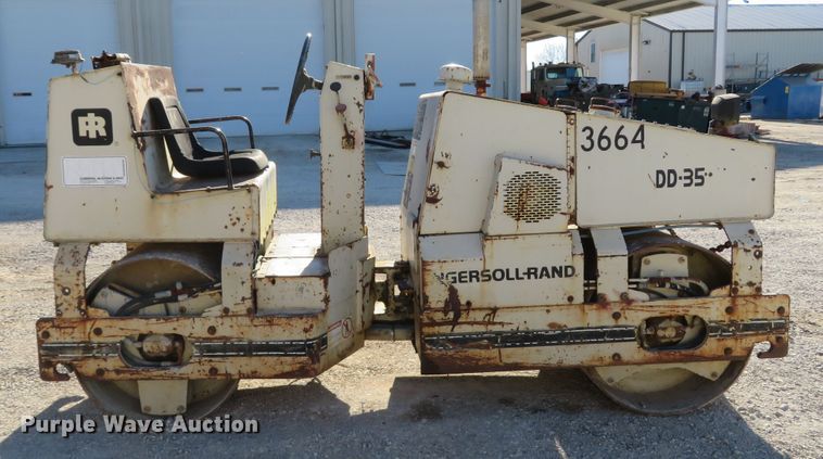 image for item FP9465 1988 Ingersoll Rand DD-35  double drum vibratory roller