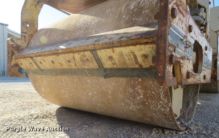 image for item FP9465 1988 Ingersoll Rand DD-35  double drum vibratory roller