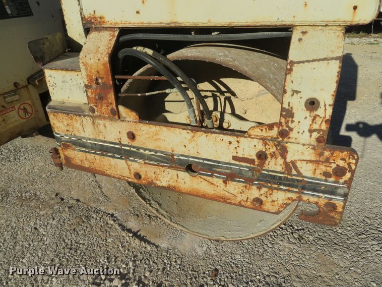 image for item FP9465 1988 Ingersoll Rand DD-35  double drum vibratory roller