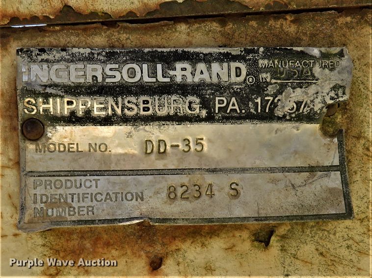 image for item FP9465 1988 Ingersoll Rand DD-35  double drum vibratory roller