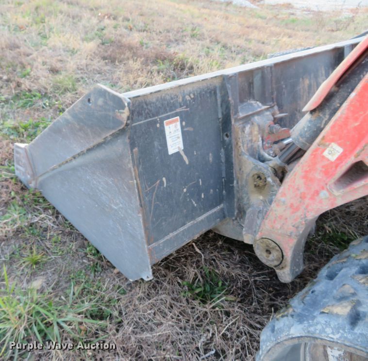 image for item FP9466 2016 Kubota SVL95-2S  tracked skid steer loader