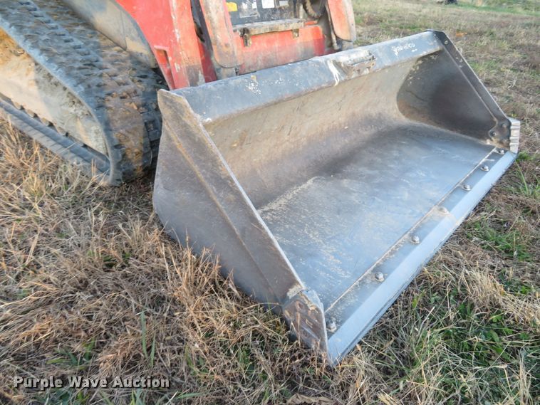 image for item FP9466 2016 Kubota SVL95-2S  tracked skid steer loader