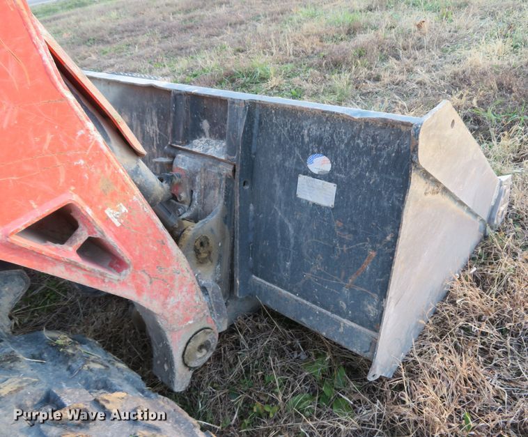 image for item FP9466 2016 Kubota SVL95-2S  tracked skid steer loader