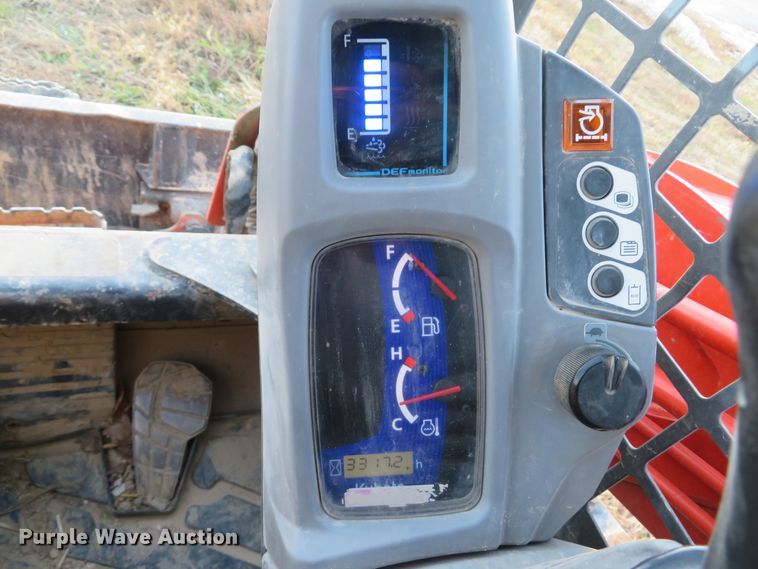 image for item FP9466 2016 Kubota SVL95-2S  tracked skid steer loader