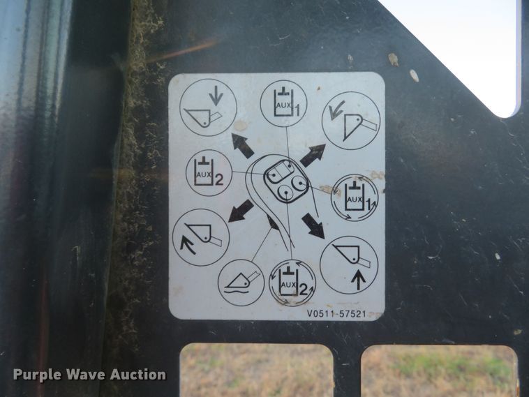 image for item FP9466 2016 Kubota SVL95-2S  tracked skid steer loader