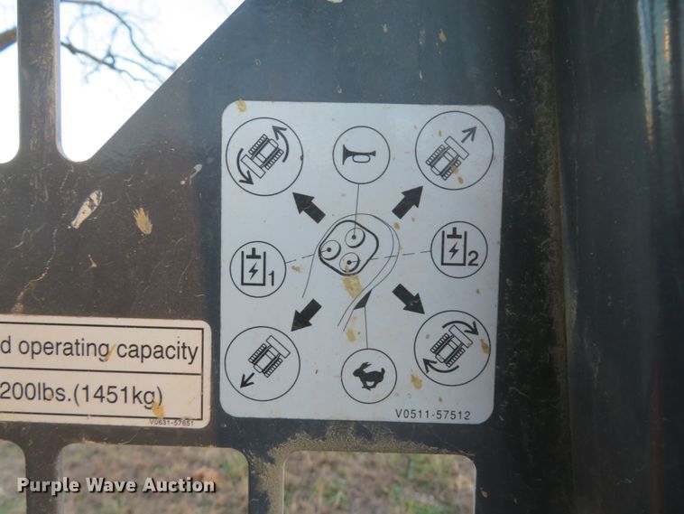 image for item FP9466 2016 Kubota SVL95-2S  tracked skid steer loader