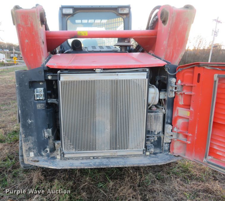 image for item FP9466 2016 Kubota SVL95-2S  tracked skid steer loader