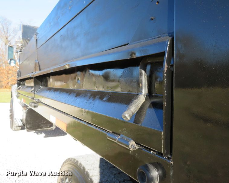 image for item FP9484 1997 Ford L8000  dump truck