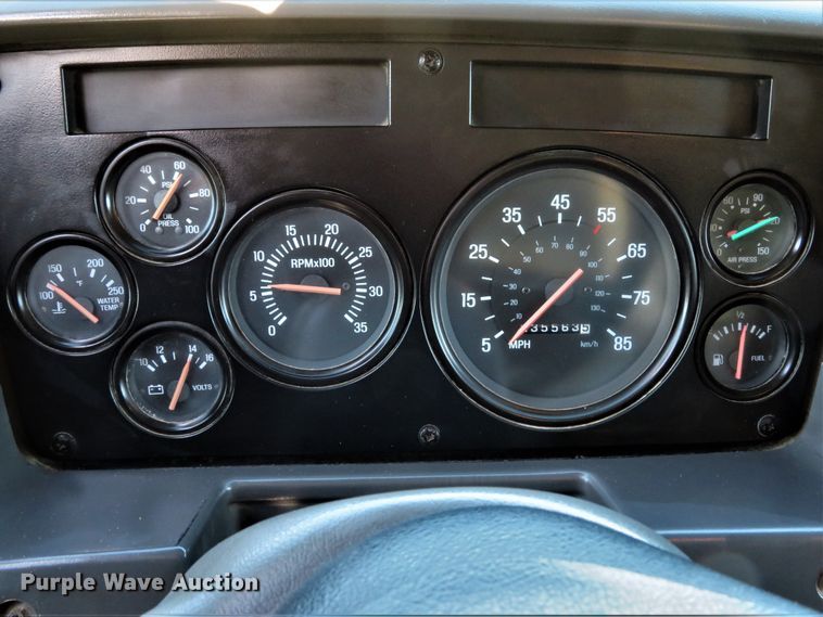 image for item FP9484 1997 Ford L8000  dump truck