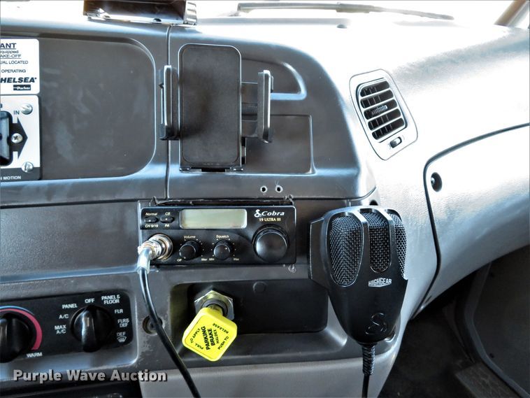 image for item FP9484 1997 Ford L8000  dump truck