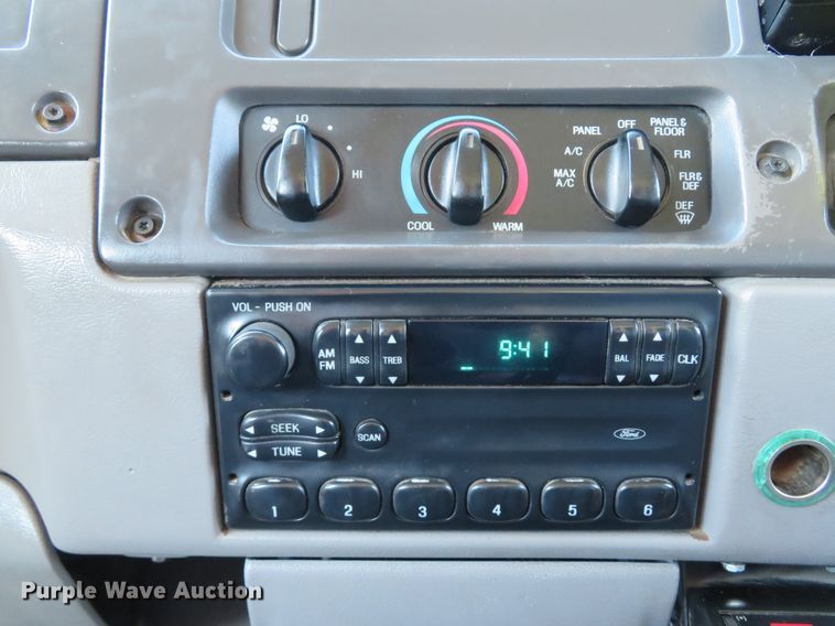 image for item FP9484 1997 Ford L8000  dump truck