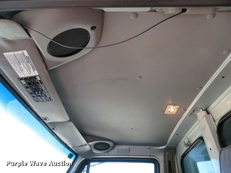 image for item FP9484 1997 Ford L8000  dump truck