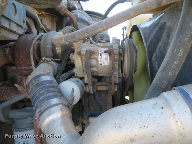 image for item FP9484 1997 Ford L8000  dump truck