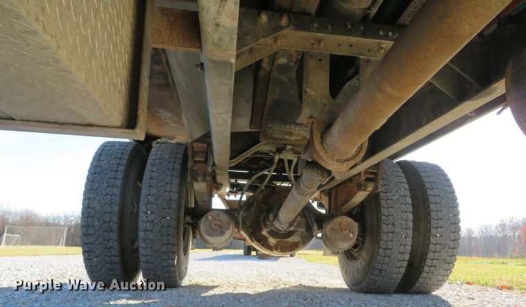 image for item FP9484 1997 Ford L8000  dump truck