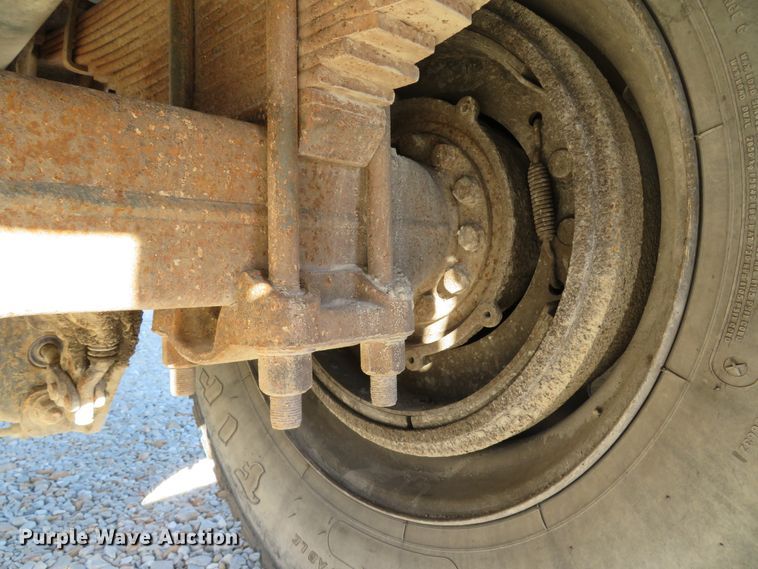 image for item FP9484 1997 Ford L8000  dump truck