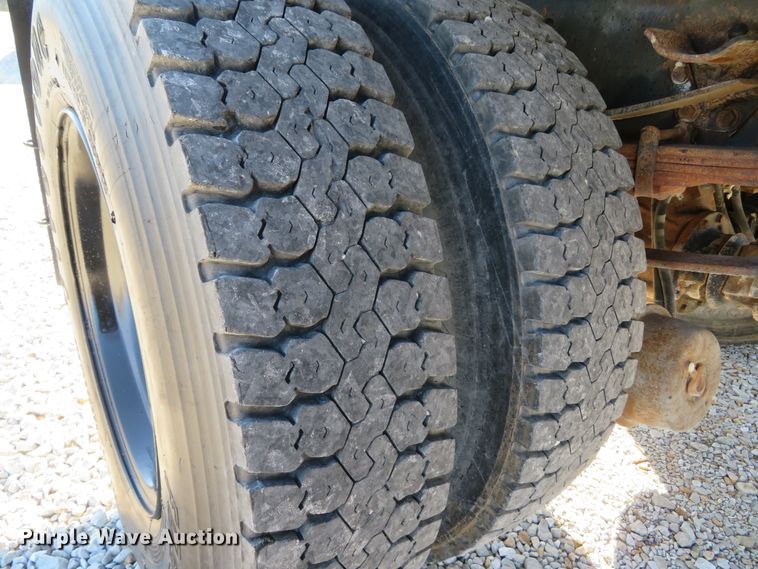 image for item FP9484 1997 Ford L8000  dump truck