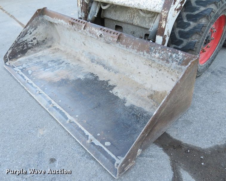 image for item FP9489 2001 Bobcat S175  skid steer loader