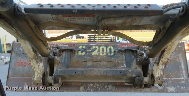 image for item FP9489 2001 Bobcat S175  skid steer loader