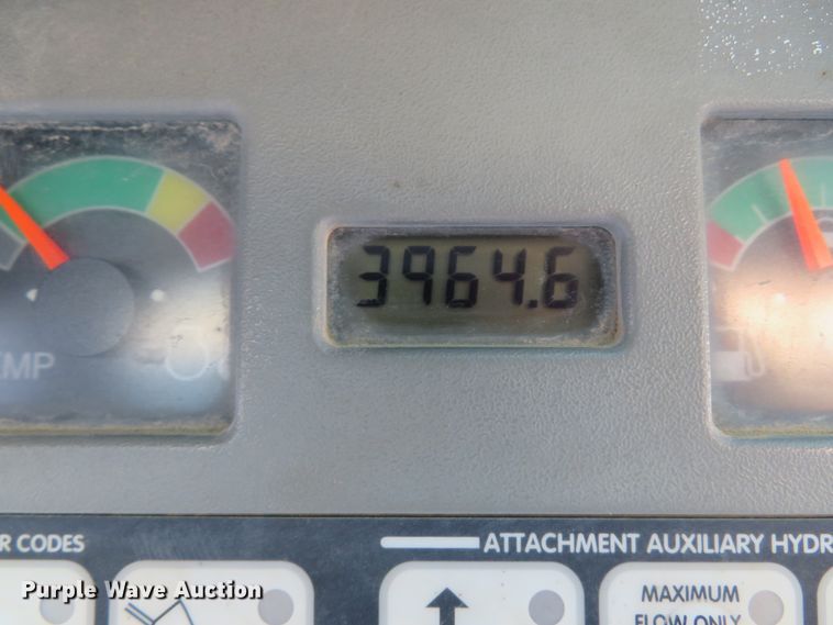 image for item FP9489 2001 Bobcat S175  skid steer loader