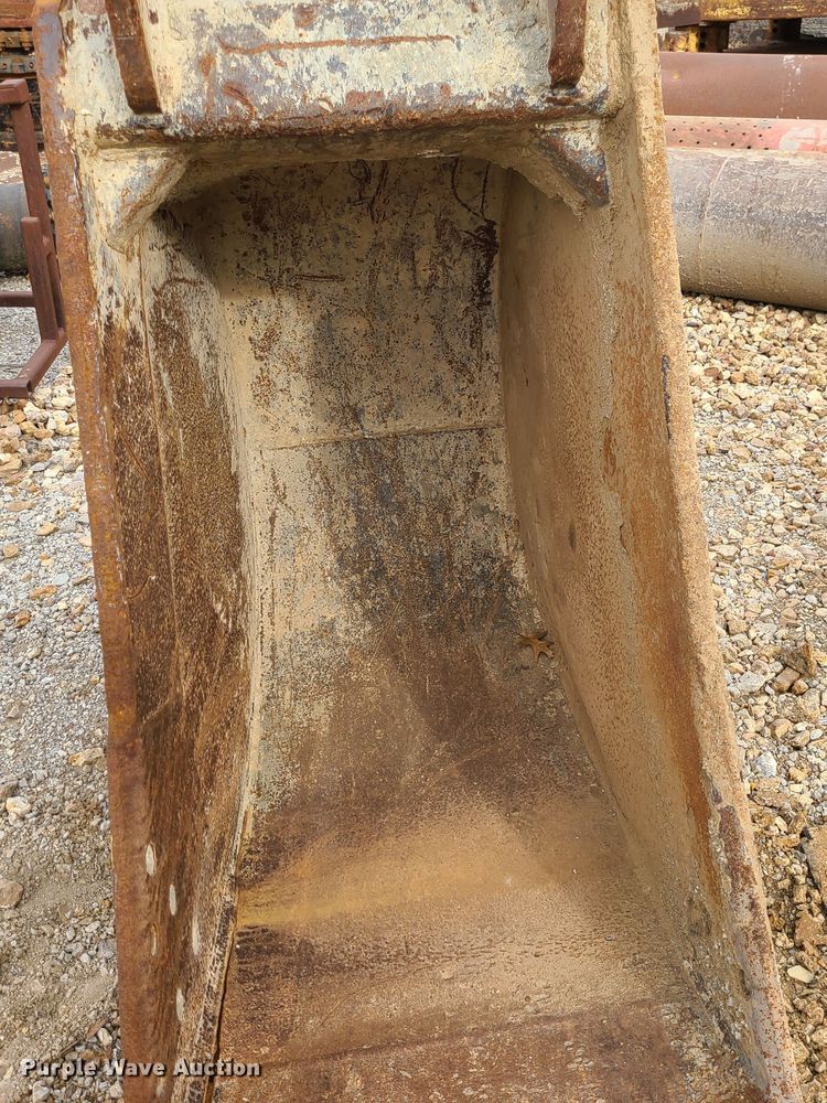 image for item GB9065 CF  30"W excavator bucket