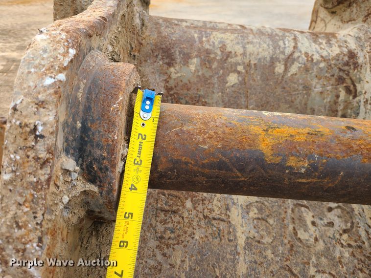 image for item GB9065 CF  30"W excavator bucket