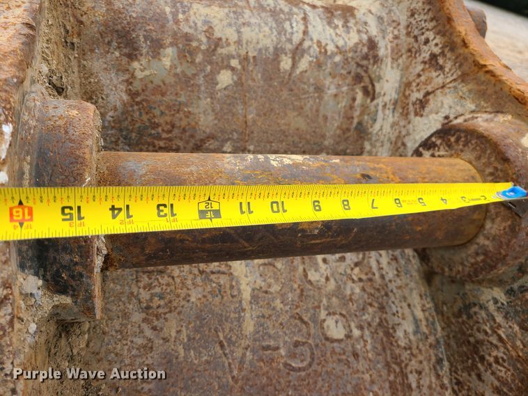 image for item GB9065 CF  30"W excavator bucket