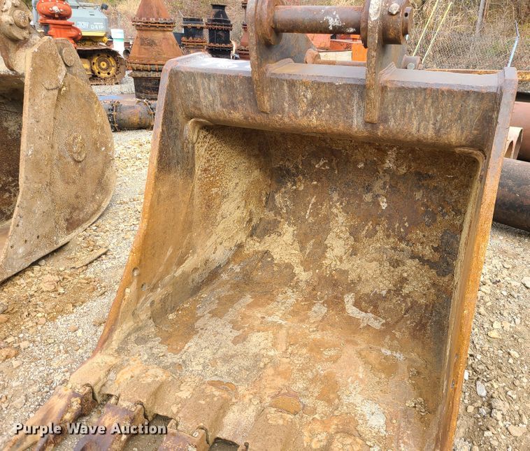 image for item GB9066 Esco 60"W excavator bucket