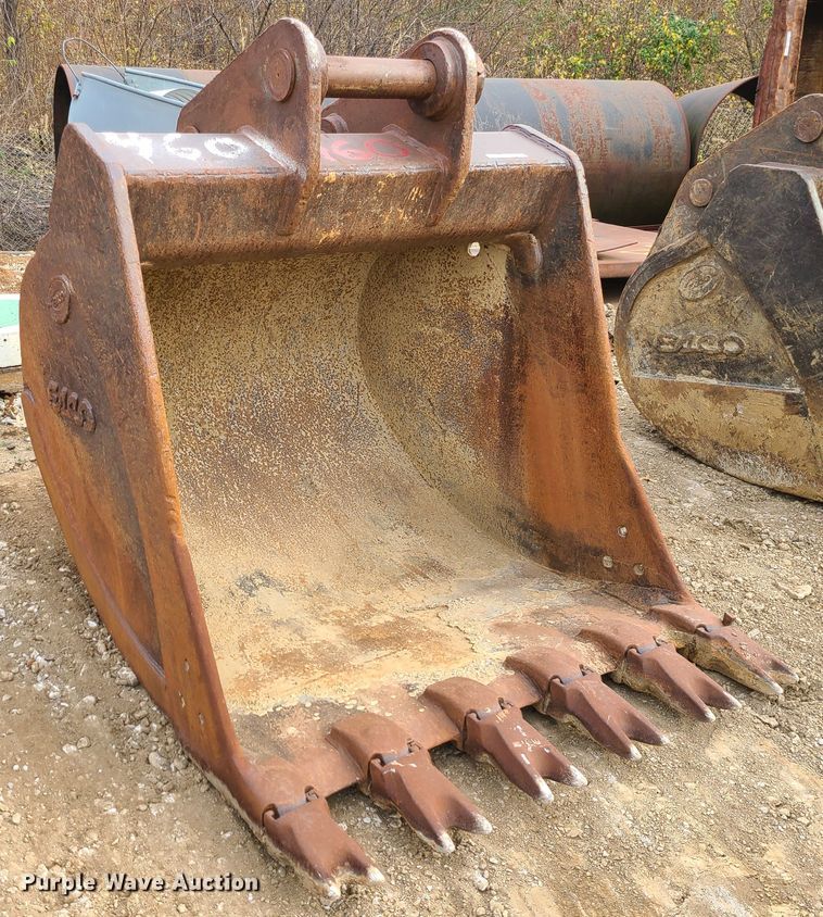 image for item GB9067 Esco  62"W excavator bucket