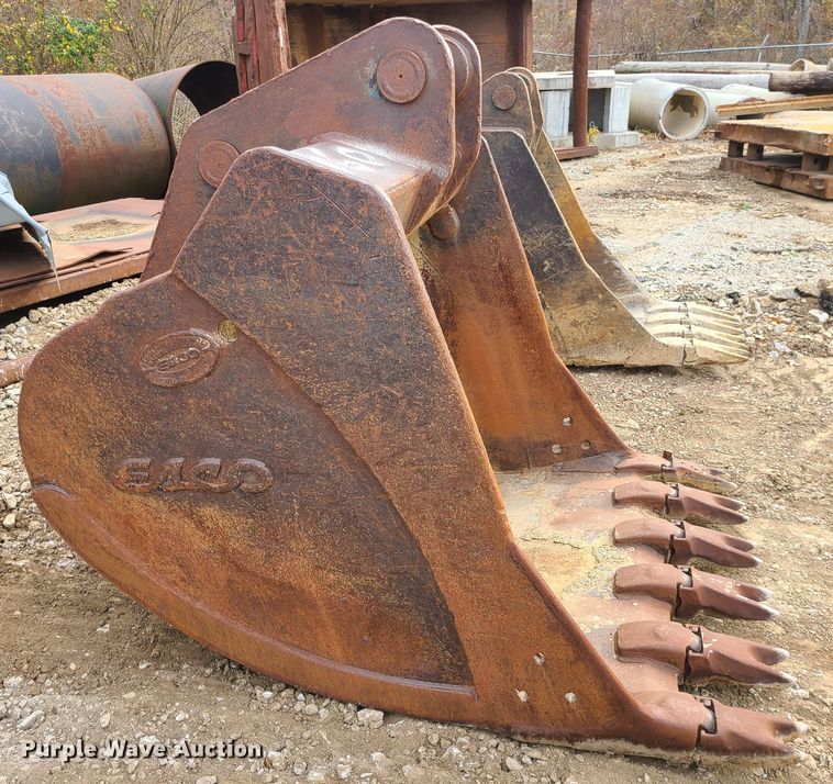 image for item GB9067 Esco  62"W excavator bucket