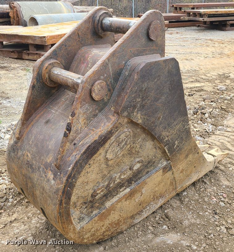 image for item GB9068 Esco  30"W excavator bucket