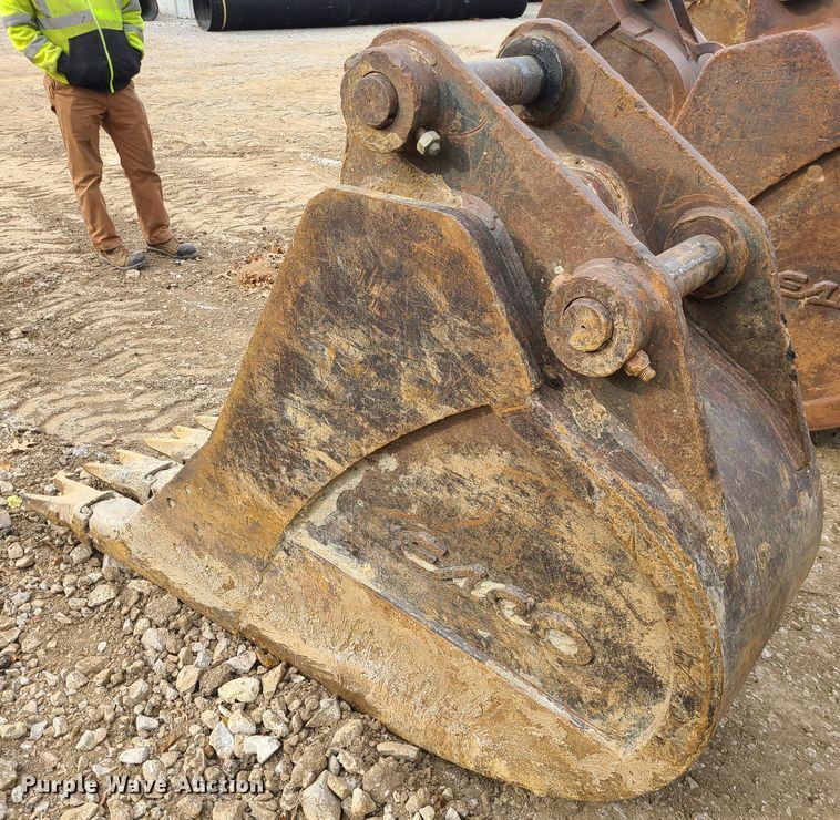 image for item GB9068 Esco  30"W excavator bucket