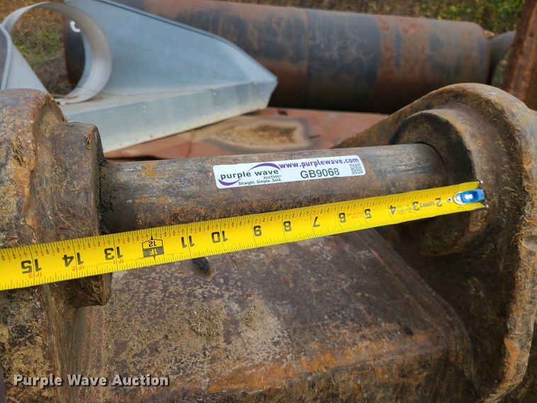 image for item GB9068 Esco  30"W excavator bucket