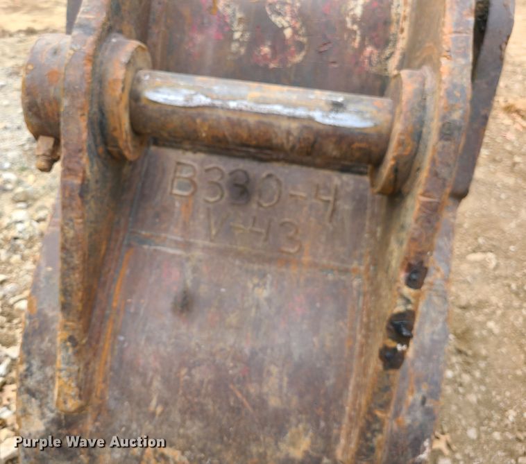 image for item GB9068 Esco  30"W excavator bucket