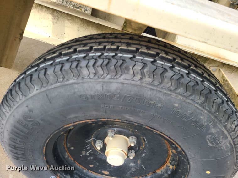 image for item GB9072 Finn B70-TD  straw blower