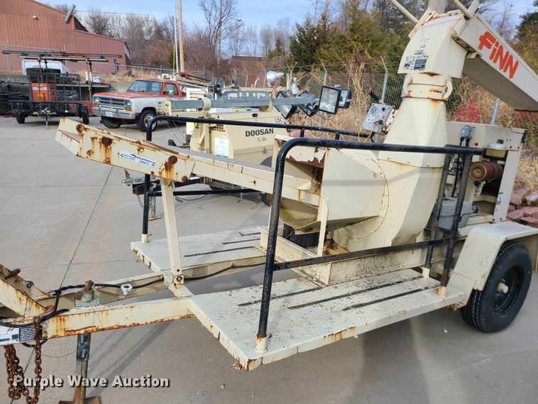 image for item GB9072 Finn B70-TD  straw blower