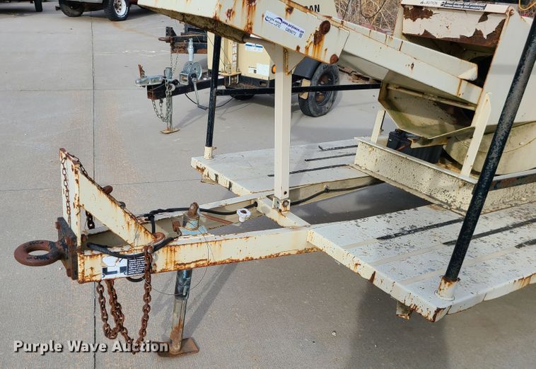 image for item GB9072 Finn B70-TD  straw blower