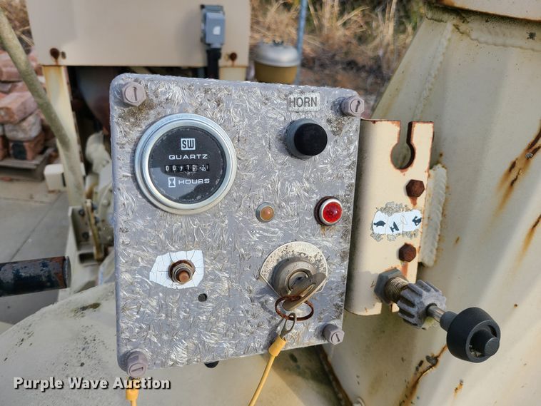 image for item GB9072 Finn B70-TD  straw blower