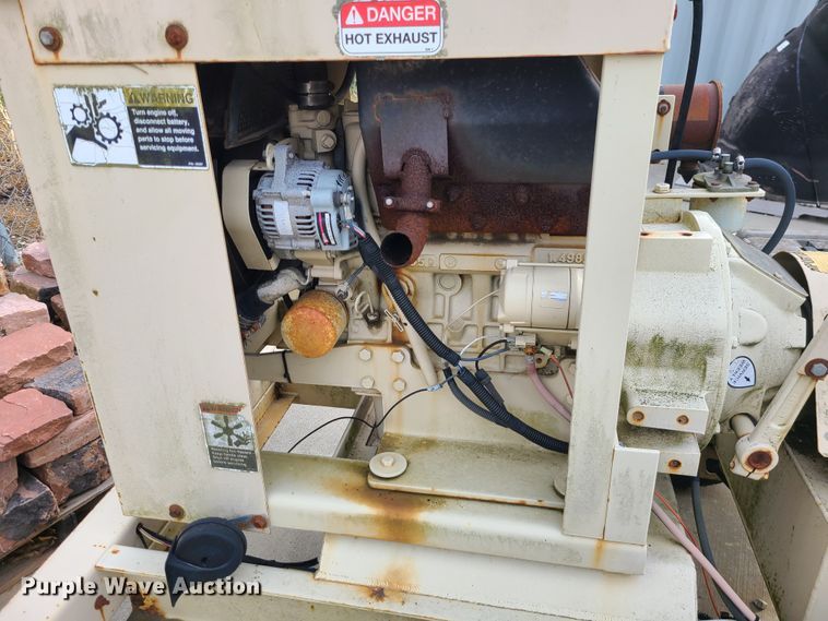 image for item GB9072 Finn B70-TD  straw blower